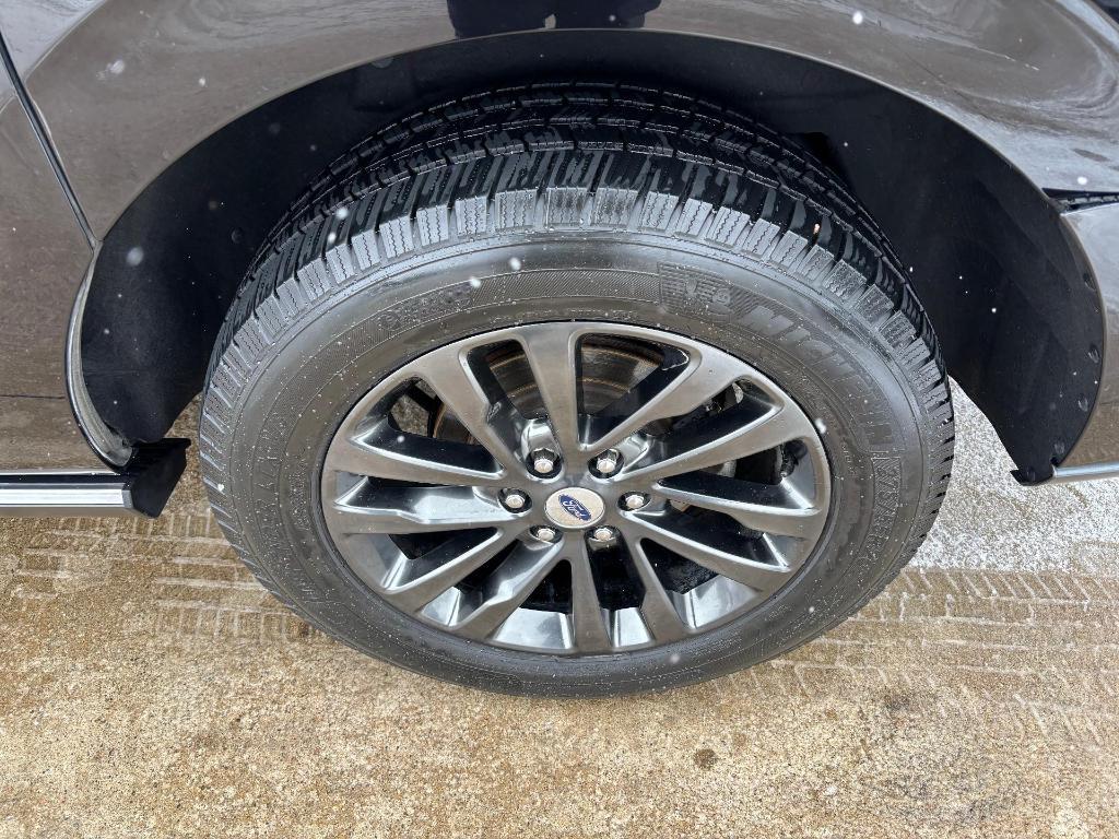 used 2019 Ford Expedition Max car, priced at $25,900