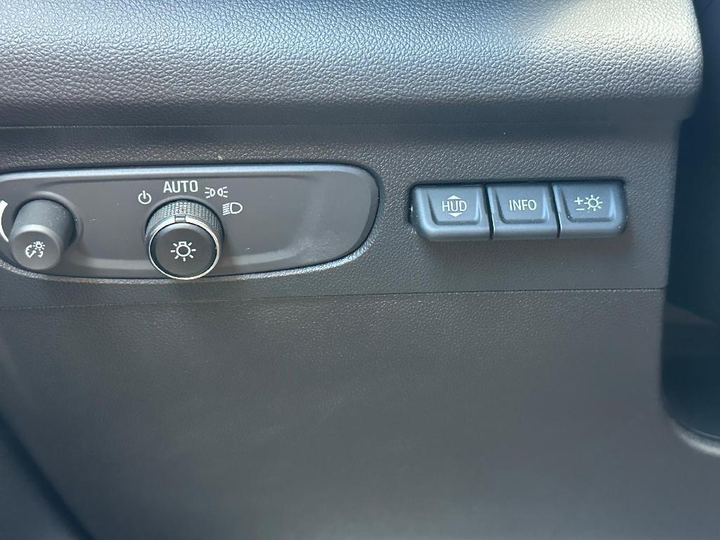 used 2023 Buick Envision car, priced at $35,900