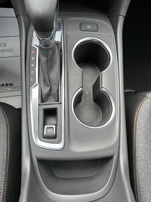 used 2024 Chevrolet Equinox car, priced at $27,900