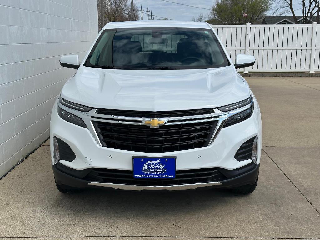 used 2024 Chevrolet Equinox car, priced at $27,900