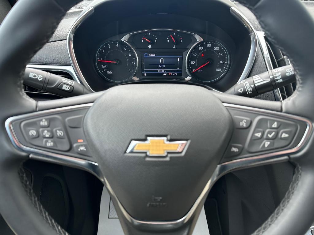 used 2024 Chevrolet Equinox car, priced at $27,900