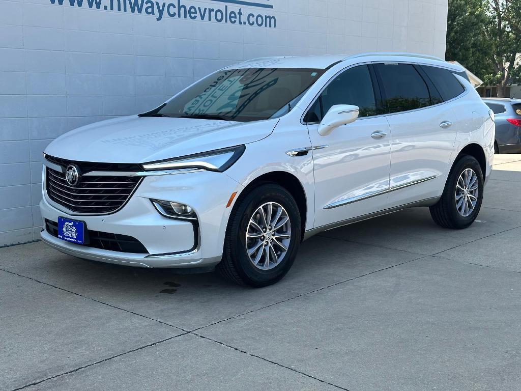 used 2024 Buick Enclave car, priced at $43,900