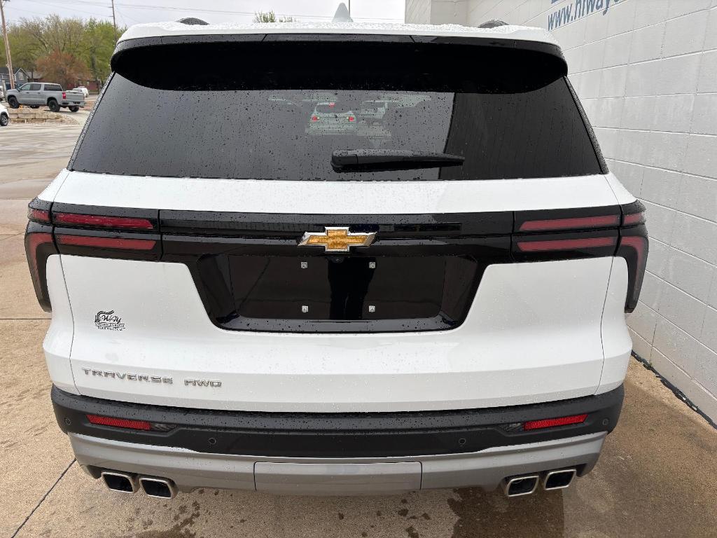 new 2025 Chevrolet Traverse car, priced at $52,429