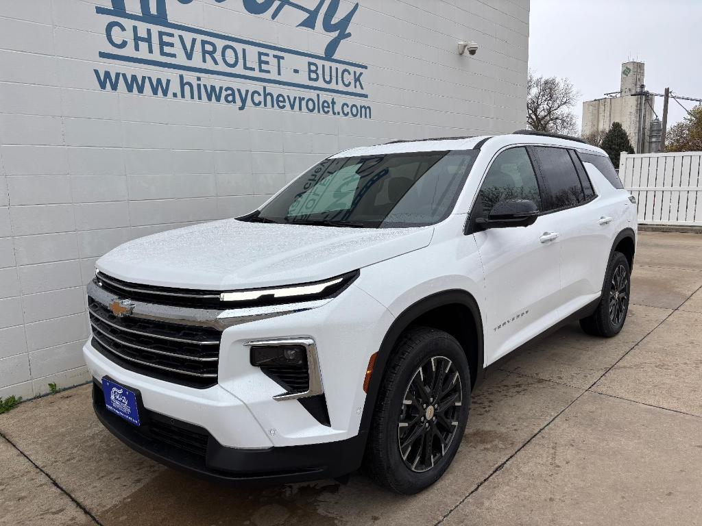 new 2025 Chevrolet Traverse car, priced at $52,429