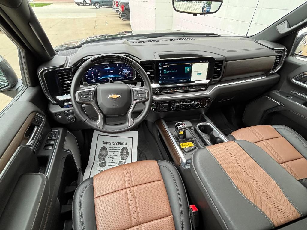 used 2024 Chevrolet Silverado 1500 car, priced at $61,900