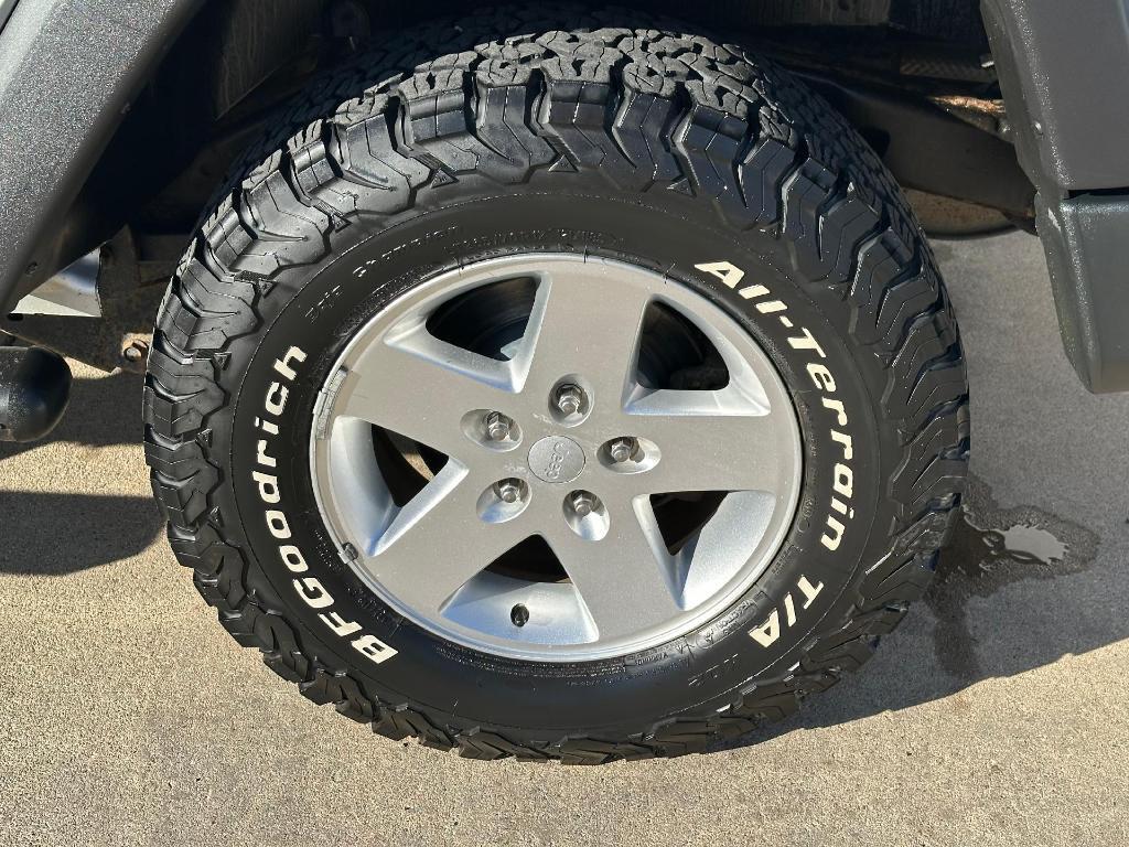 used 2007 Jeep Wrangler car, priced at $14,900