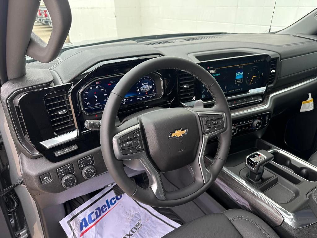 new 2025 Chevrolet Silverado 1500 car, priced at $63,570