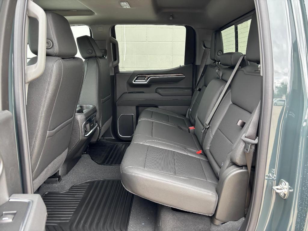 new 2025 Chevrolet Silverado 1500 car, priced at $63,020