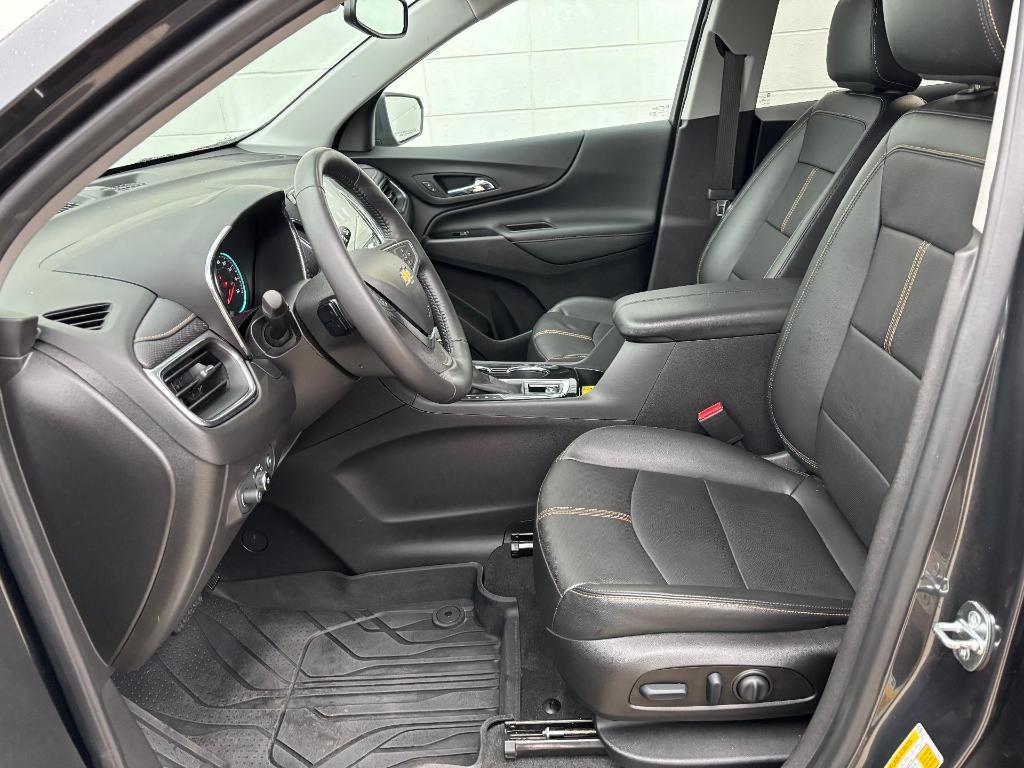 used 2022 Chevrolet Equinox car