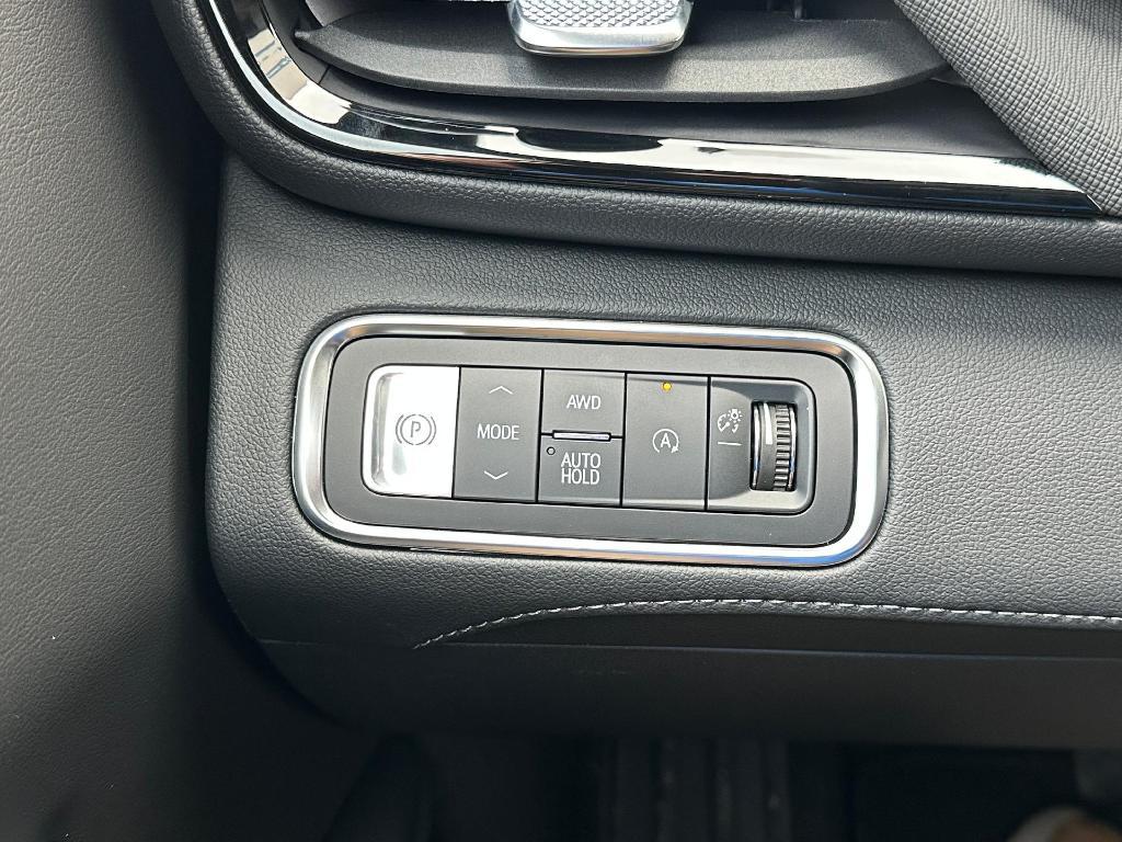 new 2026 Buick Enclave car, priced at $53,704