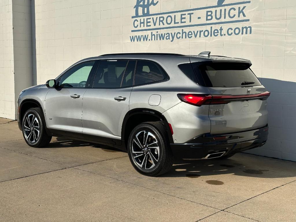 used 2025 Buick Enclave car, priced at $49,900