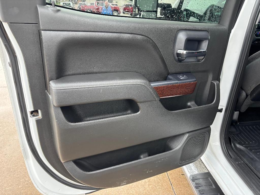 used 2015 GMC Sierra 1500 car, priced at $23,900