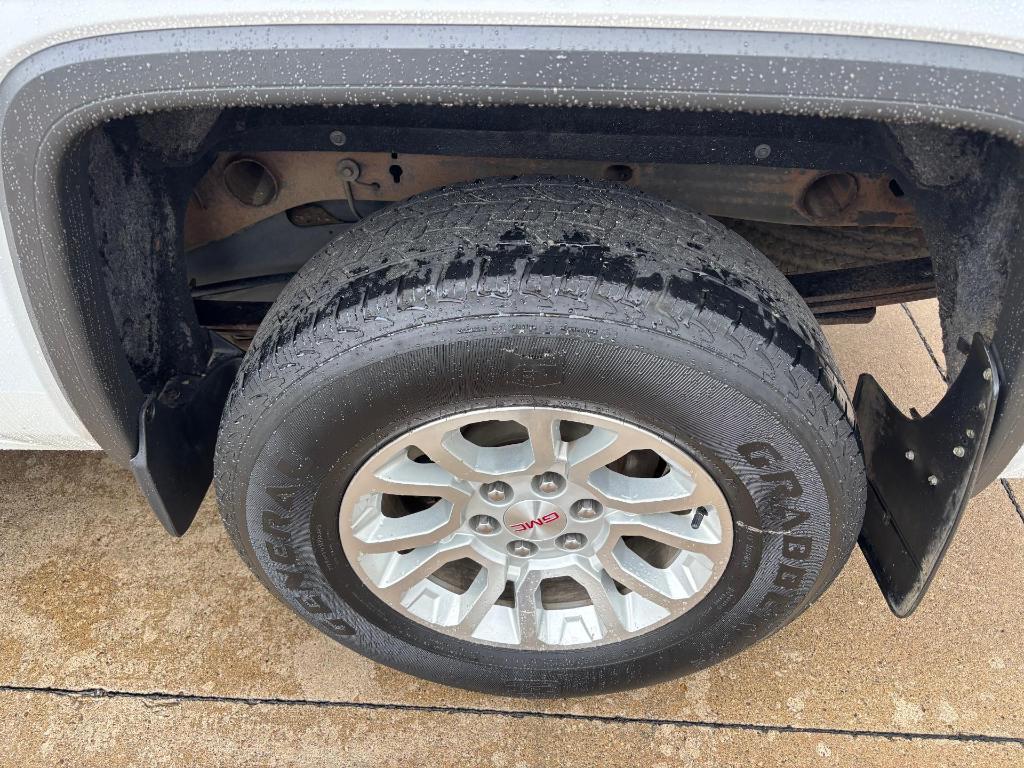 used 2015 GMC Sierra 1500 car, priced at $23,900