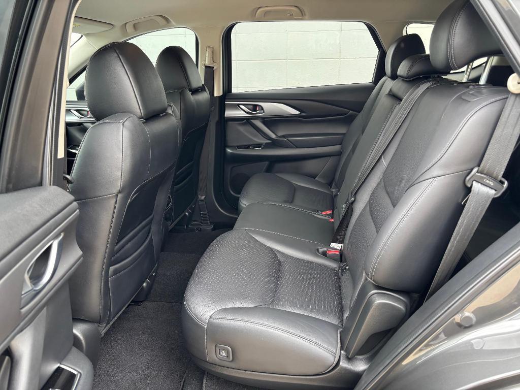 used 2022 Mazda CX-9 car, priced at $27,900
