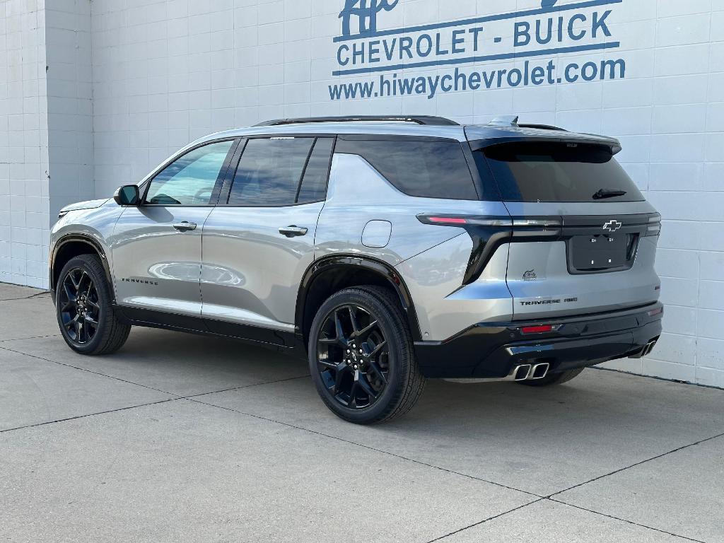 used 2024 Chevrolet Traverse car, priced at $52,900