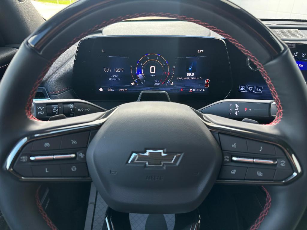 used 2024 Chevrolet Traverse car, priced at $52,900