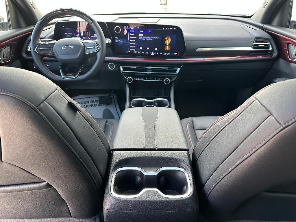 used 2024 Chevrolet Traverse car, priced at $52,900