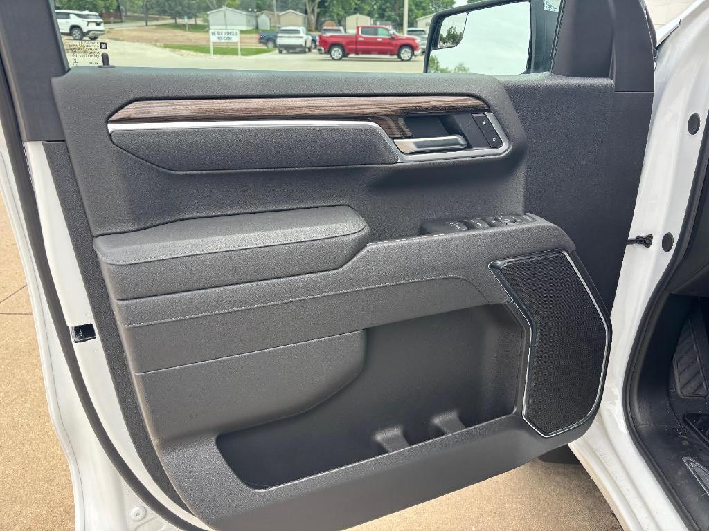 new 2025 Chevrolet Silverado 1500 car, priced at $52,795