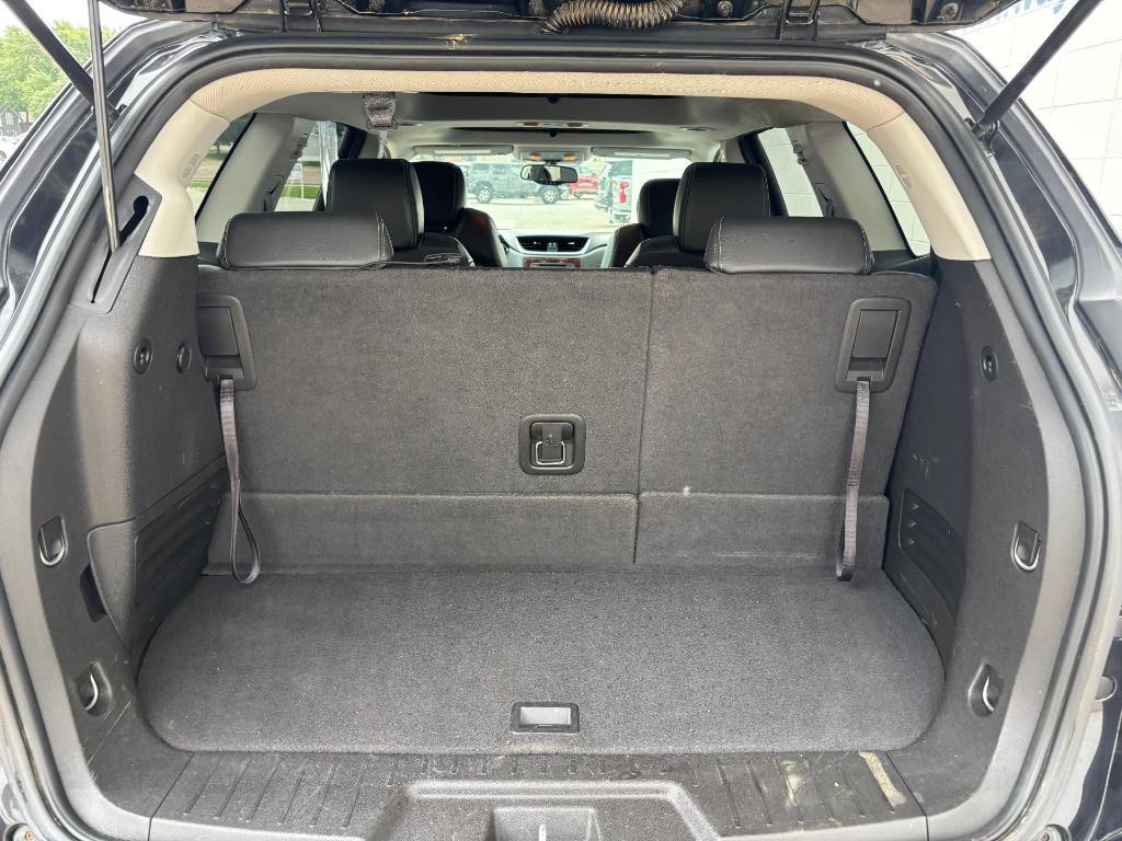 used 2014 Chevrolet Traverse car, priced at $13,900