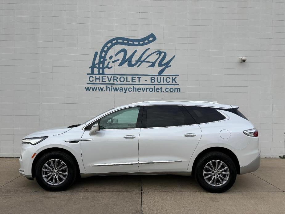 used 2024 Buick Enclave car, priced at $45,900