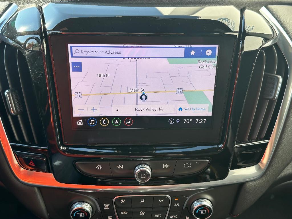 used 2022 Chevrolet Traverse car, priced at $34,900