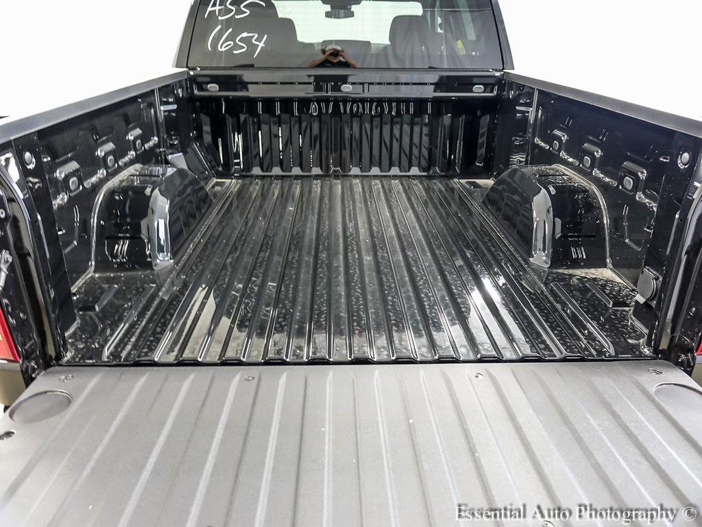 new 2026 Chevrolet Silverado 1500 car, priced at $45,600