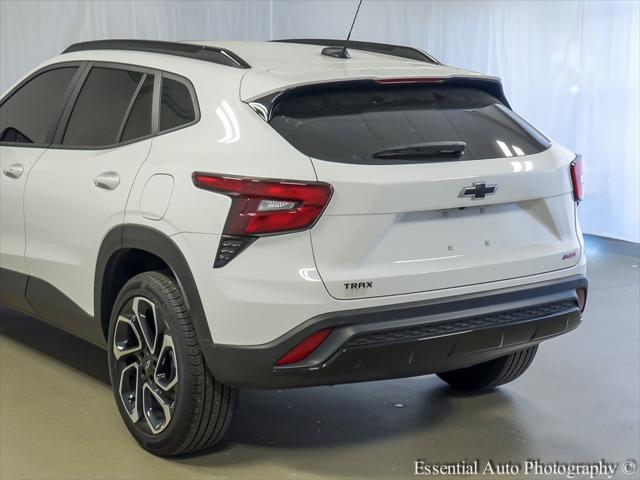 used 2025 Chevrolet Trax car, priced at $26,400