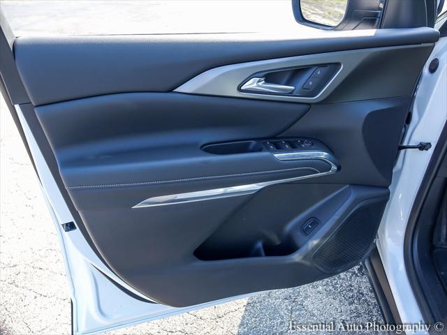 used 2025 Chevrolet Traverse car, priced at $39,770