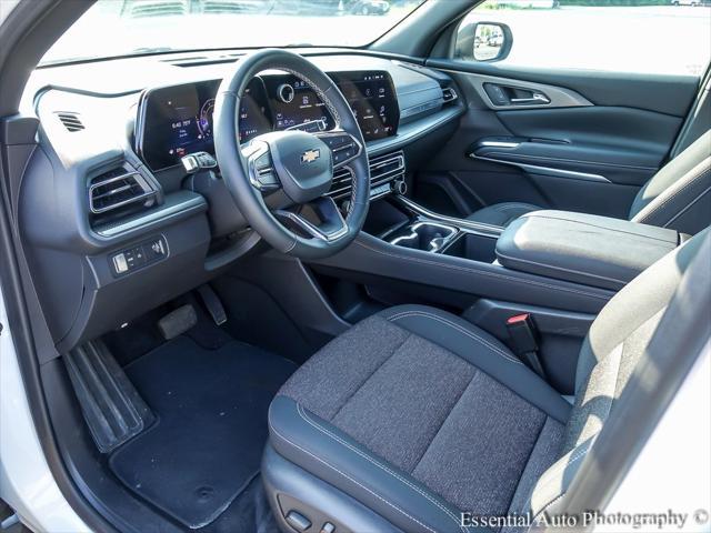 used 2025 Chevrolet Traverse car, priced at $39,770