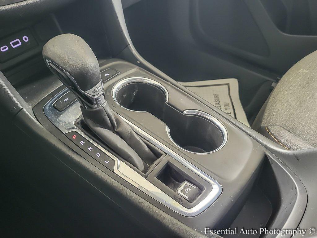 used 2023 Chevrolet Equinox car, priced at $17,992