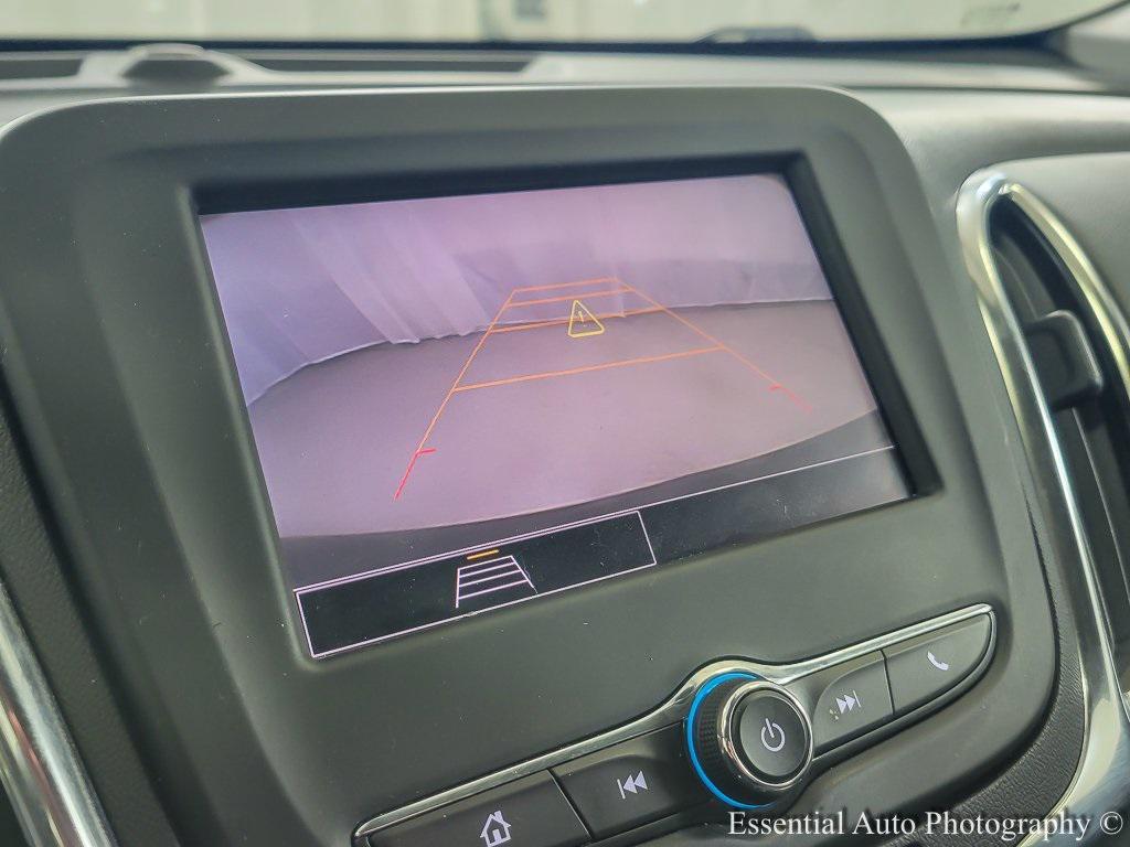 used 2023 Chevrolet Equinox car, priced at $17,992