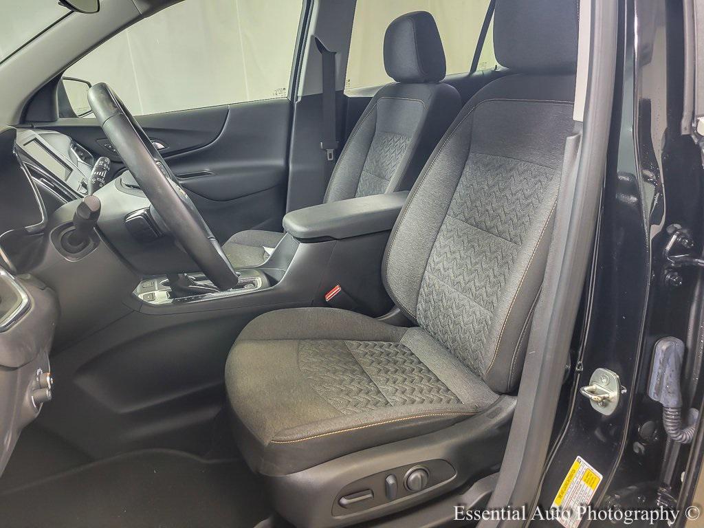 used 2023 Chevrolet Equinox car, priced at $17,992