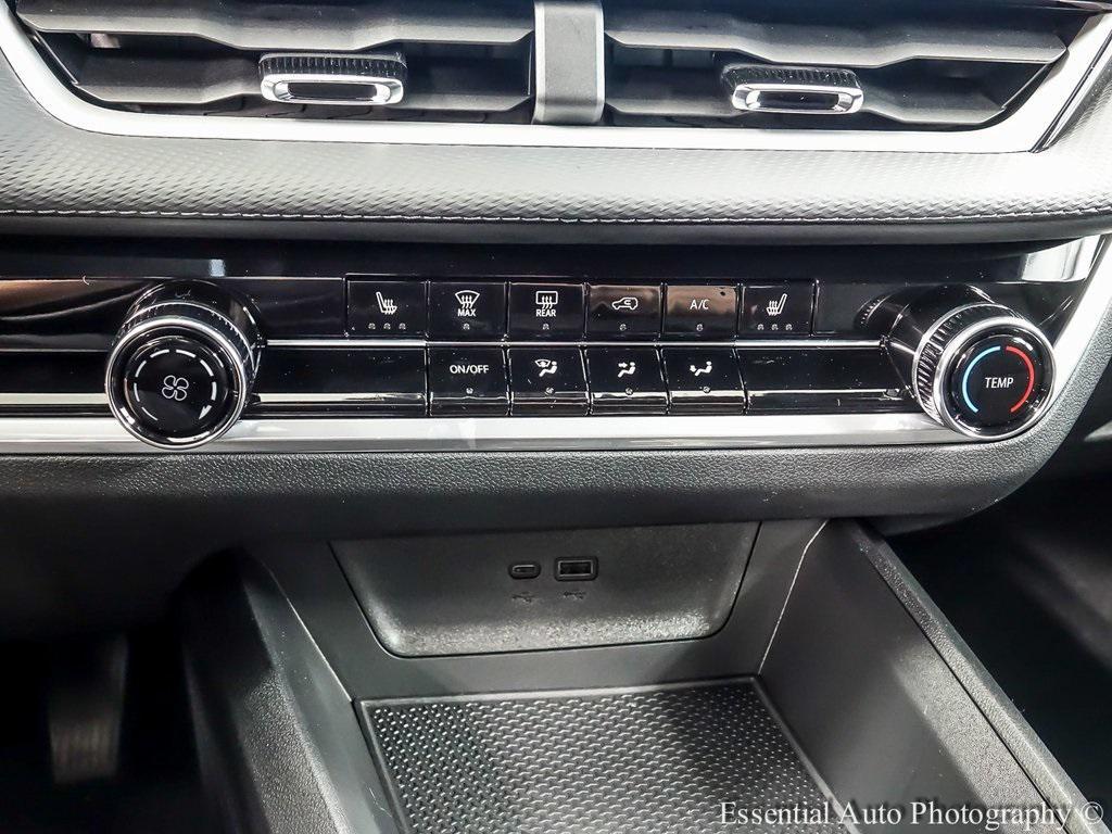new 2026 Chevrolet Equinox car, priced at $30,672