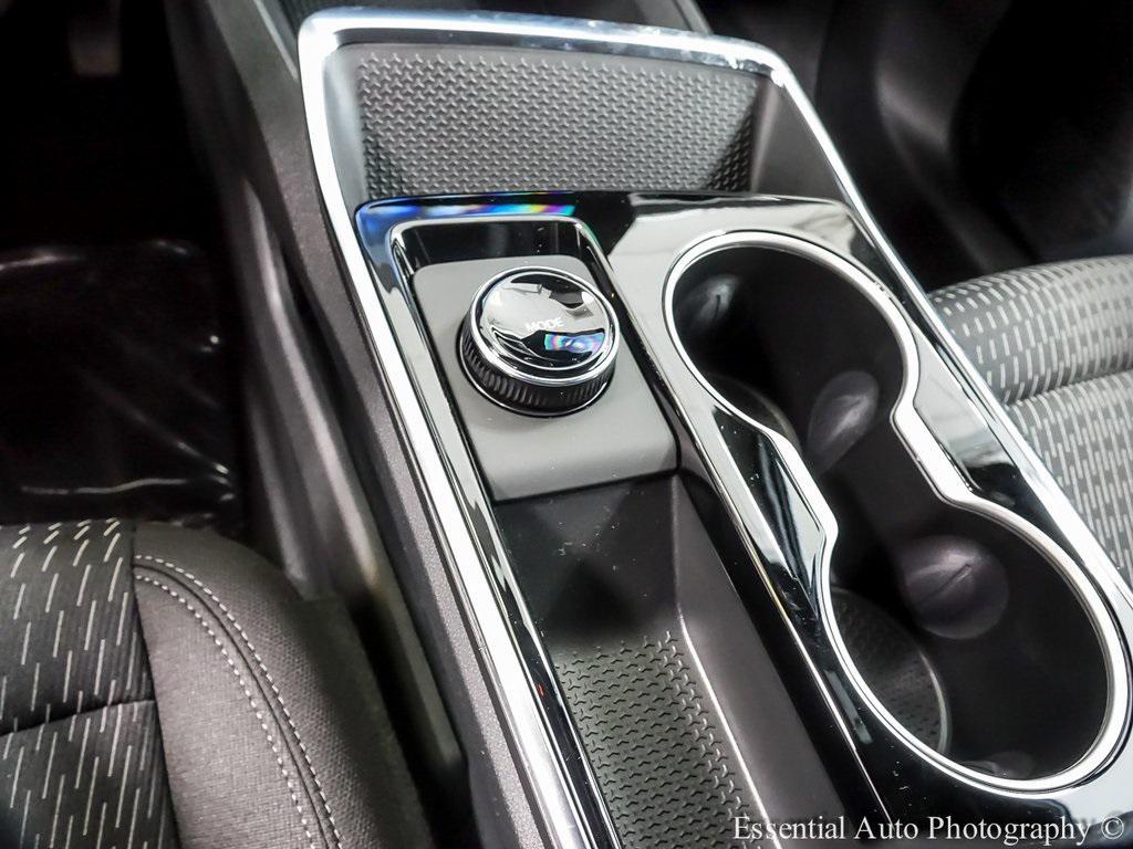 new 2026 Chevrolet Equinox car, priced at $30,672