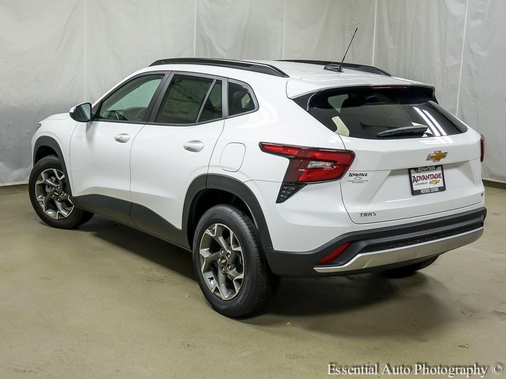 new 2025 Chevrolet Trax car, priced at $23,981