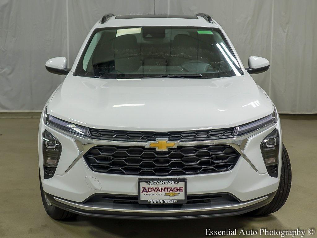 new 2025 Chevrolet Trax car, priced at $23,981