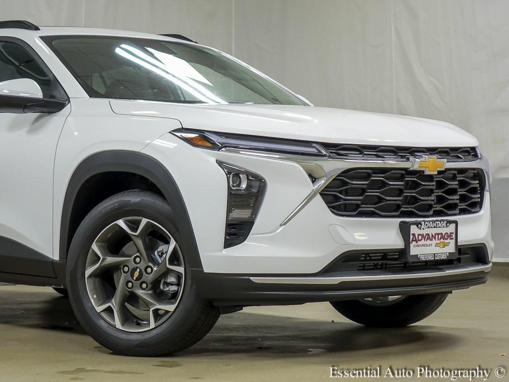 new 2025 Chevrolet Trax car, priced at $23,981