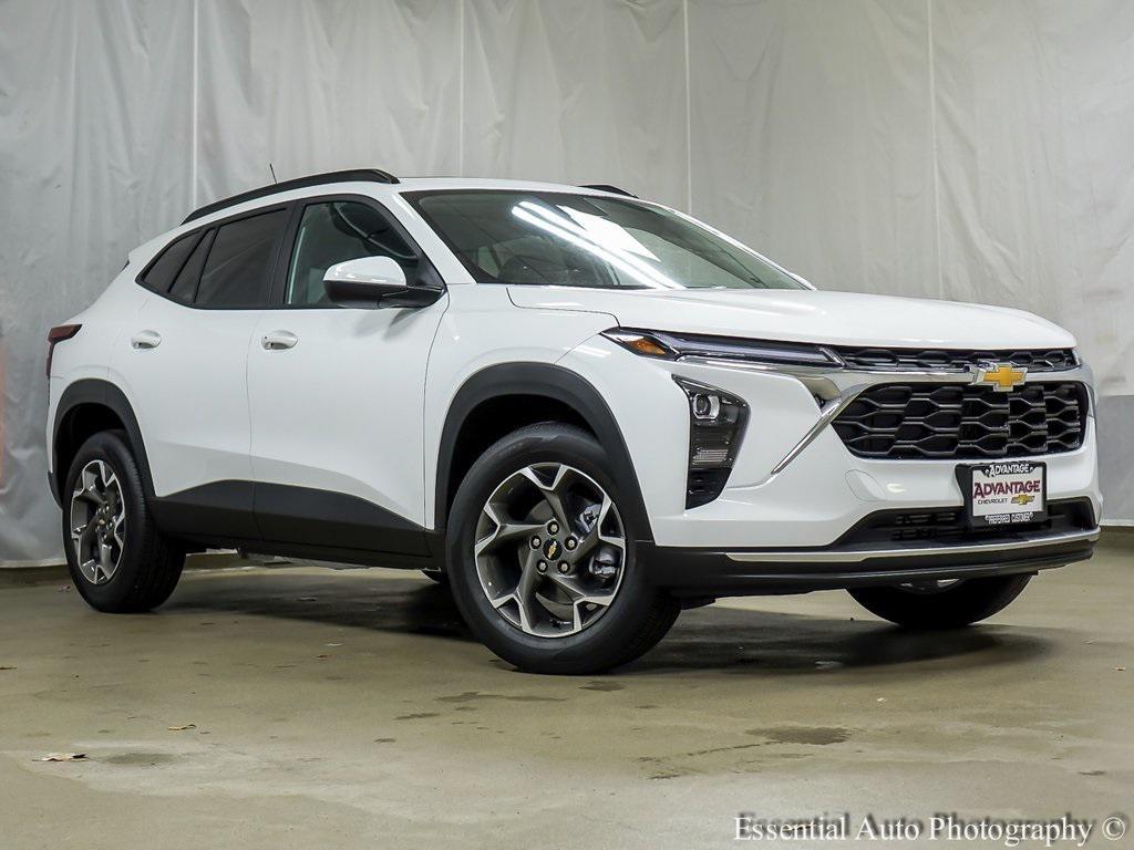 new 2025 Chevrolet Trax car, priced at $23,981