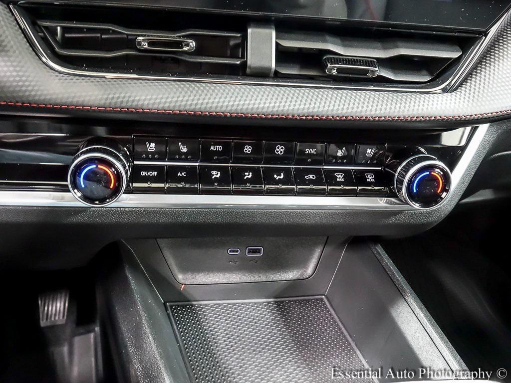 new 2026 Chevrolet Equinox car, priced at $33,493