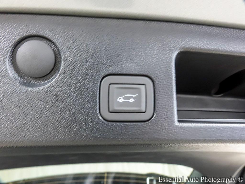 new 2026 Chevrolet Equinox car, priced at $33,493