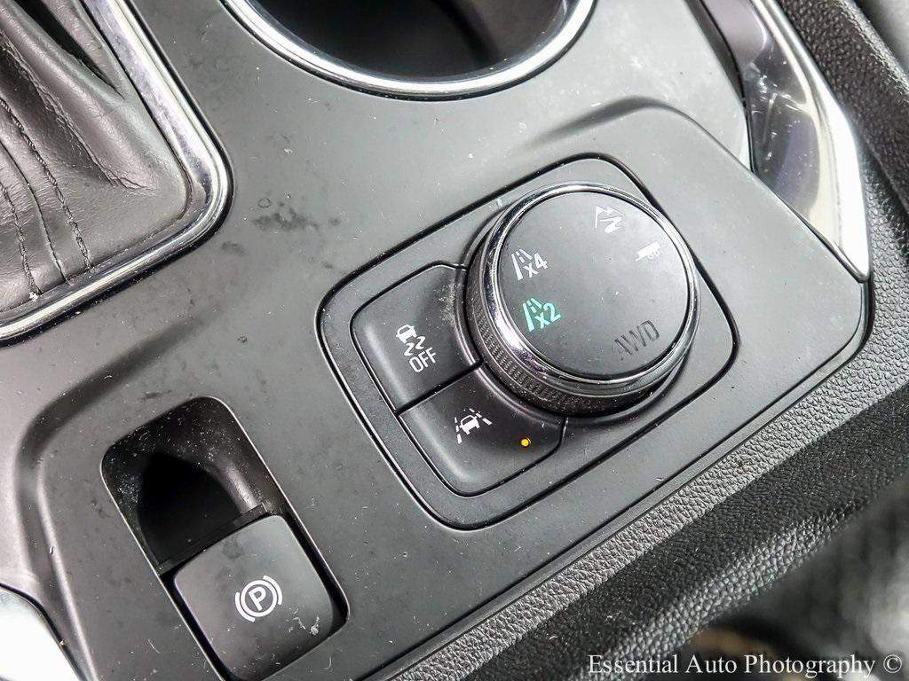 used 2021 Chevrolet Traverse car, priced at $29,491