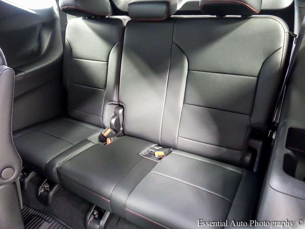 new 2026 Chevrolet Traverse car, priced at $54,683