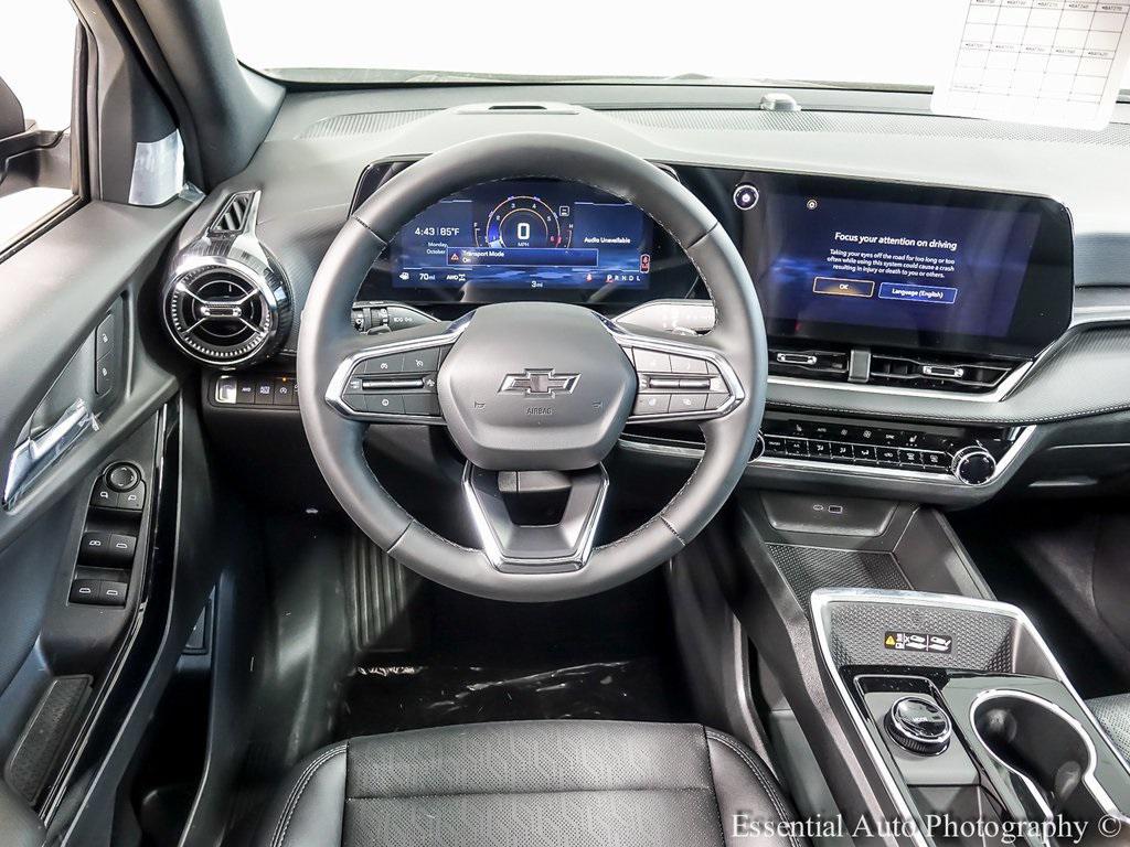 new 2026 Chevrolet Equinox car, priced at $32,143