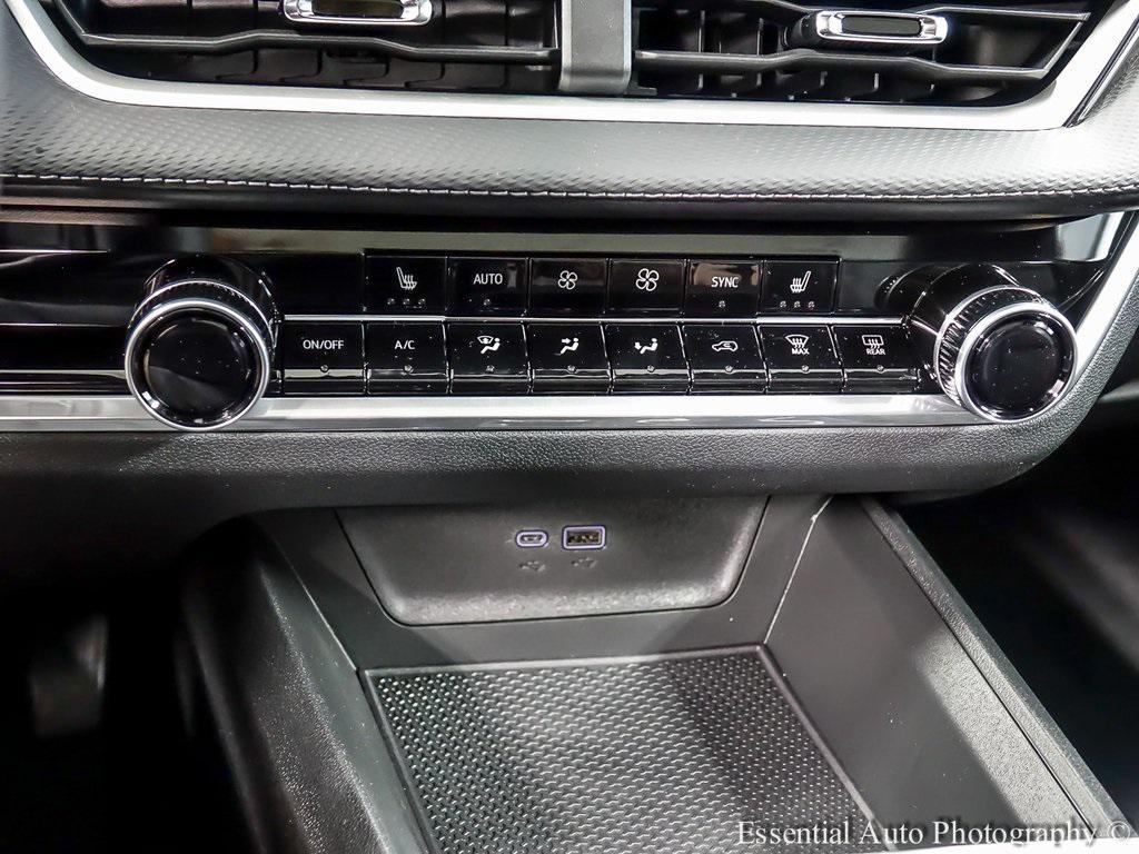 new 2026 Chevrolet Equinox car, priced at $32,143