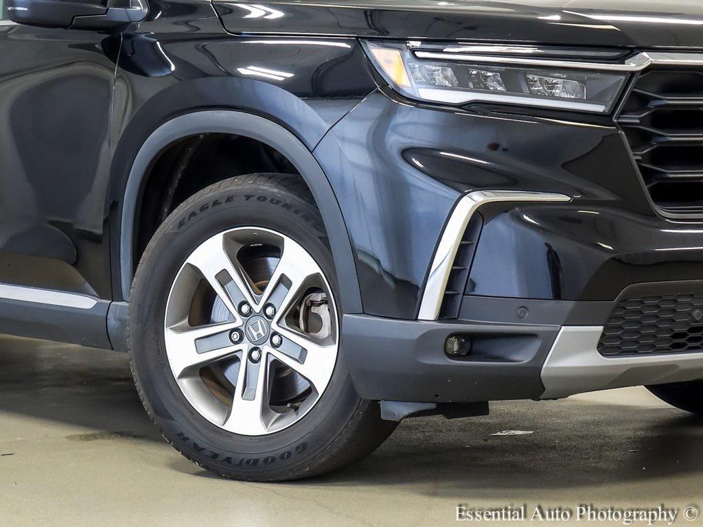 used 2023 Honda Pilot car, priced at $34,380
