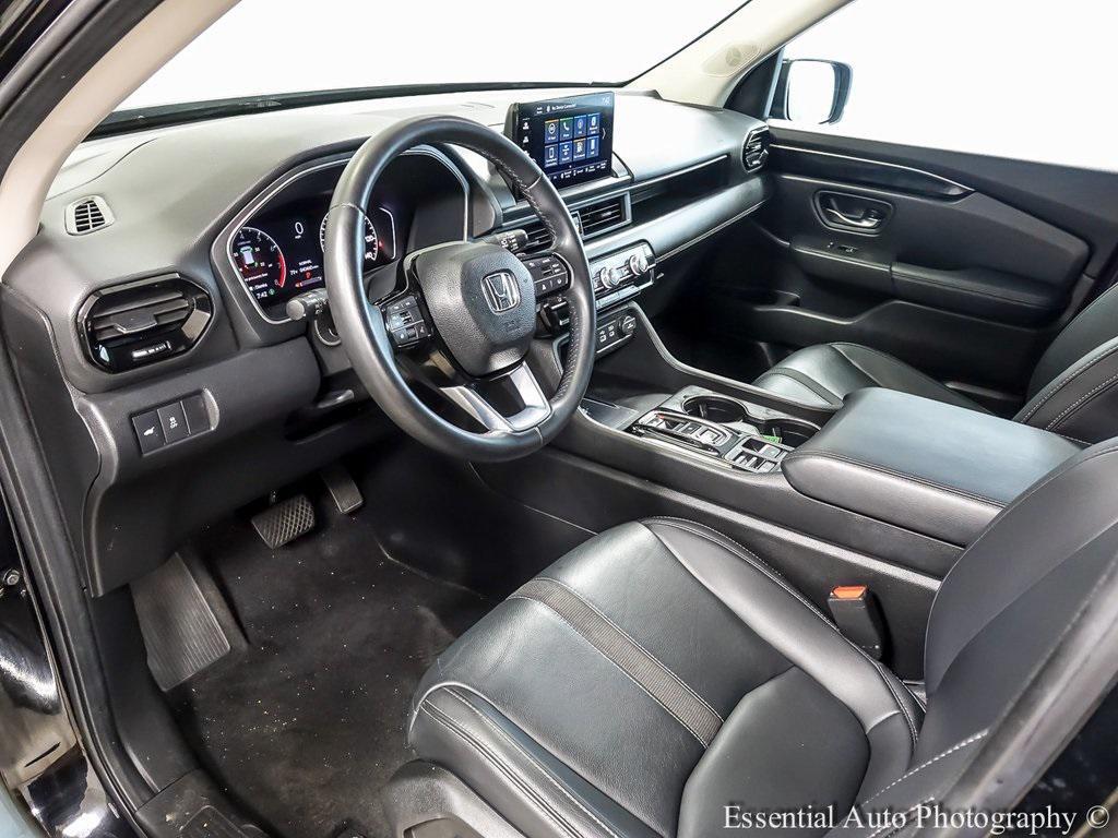 used 2023 Honda Pilot car, priced at $34,380