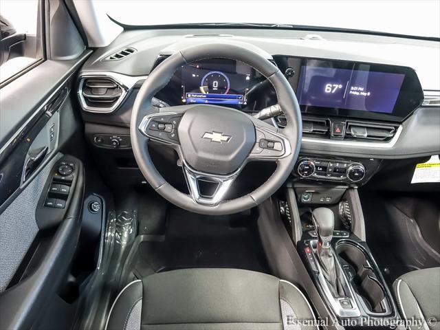 new 2025 Chevrolet TrailBlazer car, priced at $28,257