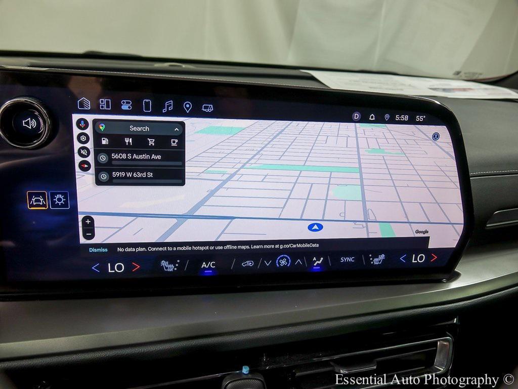 used 2025 Chevrolet Traverse car, priced at $37,771