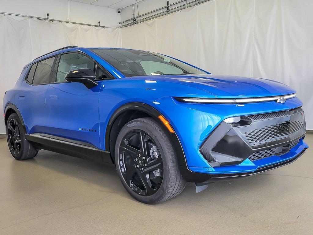 new 2025 Chevrolet Equinox EV car, priced at $39,220