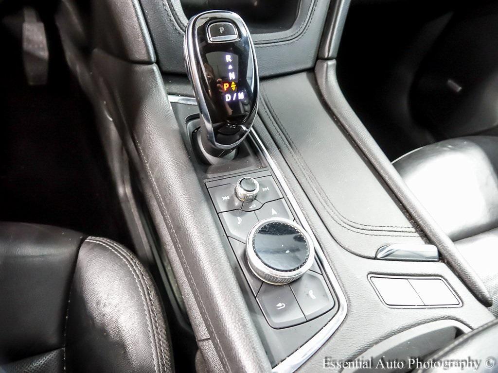 used 2020 Cadillac XT5 car, priced at $21,633